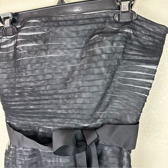 Tadashi Strapless Tulle Lace Mini Cocktail Dress Size 4 Black - Picture 4 of 7